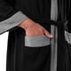 thumbnail image 4 of Bata kimono de punto gofre IZOD para hombre, negra, tallas XX-3XL, 4 of 6