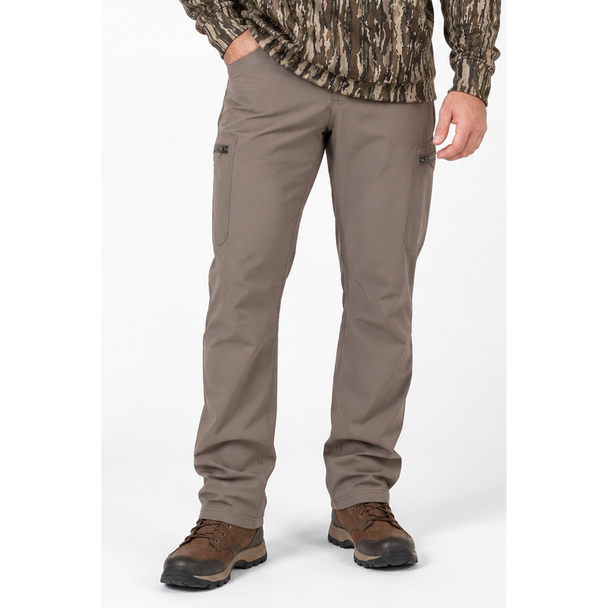 Realtree Men s Hunting Prostaff Cargo Pants Lightweight Outdoor Stentch Pants with Zippered Pockets Articulated Knees & Crotch Gusset Brown