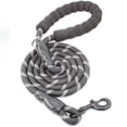 thumbnail image 1 of Laisse pour Chien Solide avec Poignée Rembourrée Confortable et Fils Hautement Réfléchissants-Noir, 1 of 5