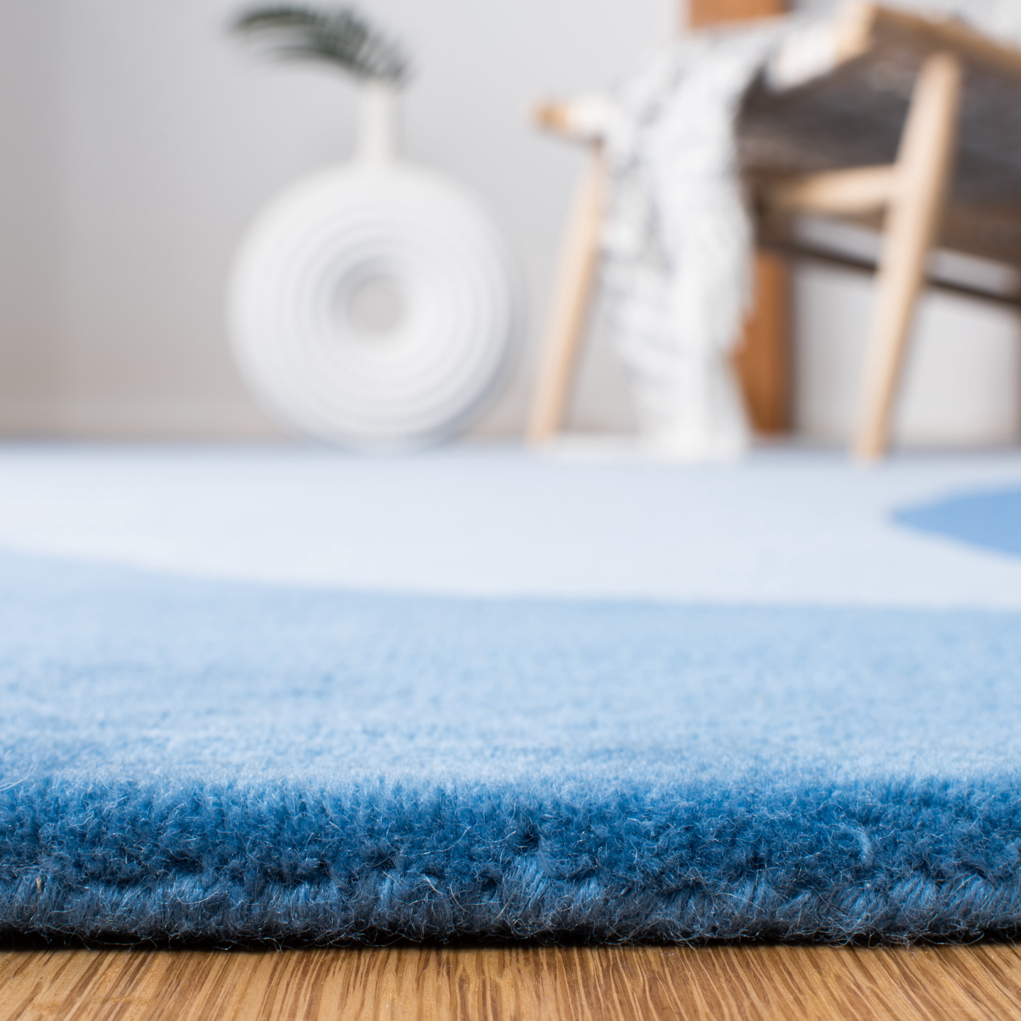 SAFAVIEH Fifth Avenue Dean Abstract Area Rug, Blue, 10' x 14'
