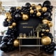 thumbnail image 4 of Kit de guirnaldas con forma de arco FOTIOMRG con 110 globos negros de látex, 4 of 8