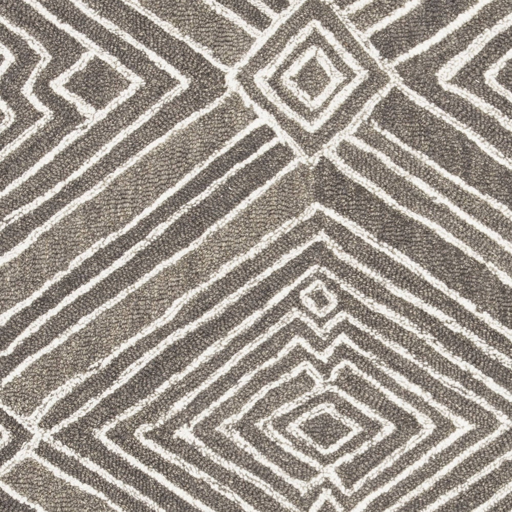 SAFAVIEH Micro-Loop Colton Geometric Diamonds Area Rug, Dark Grey/Ivory, 5' x 5' Round