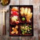 thumbnail image 2 of 1 Fiambrera mediana, recipientes japoneses para preparar comidas, caja de sushi, soporte bento para comidas de negocios (tapa con acabado de madera, color negro), 2 of 7
