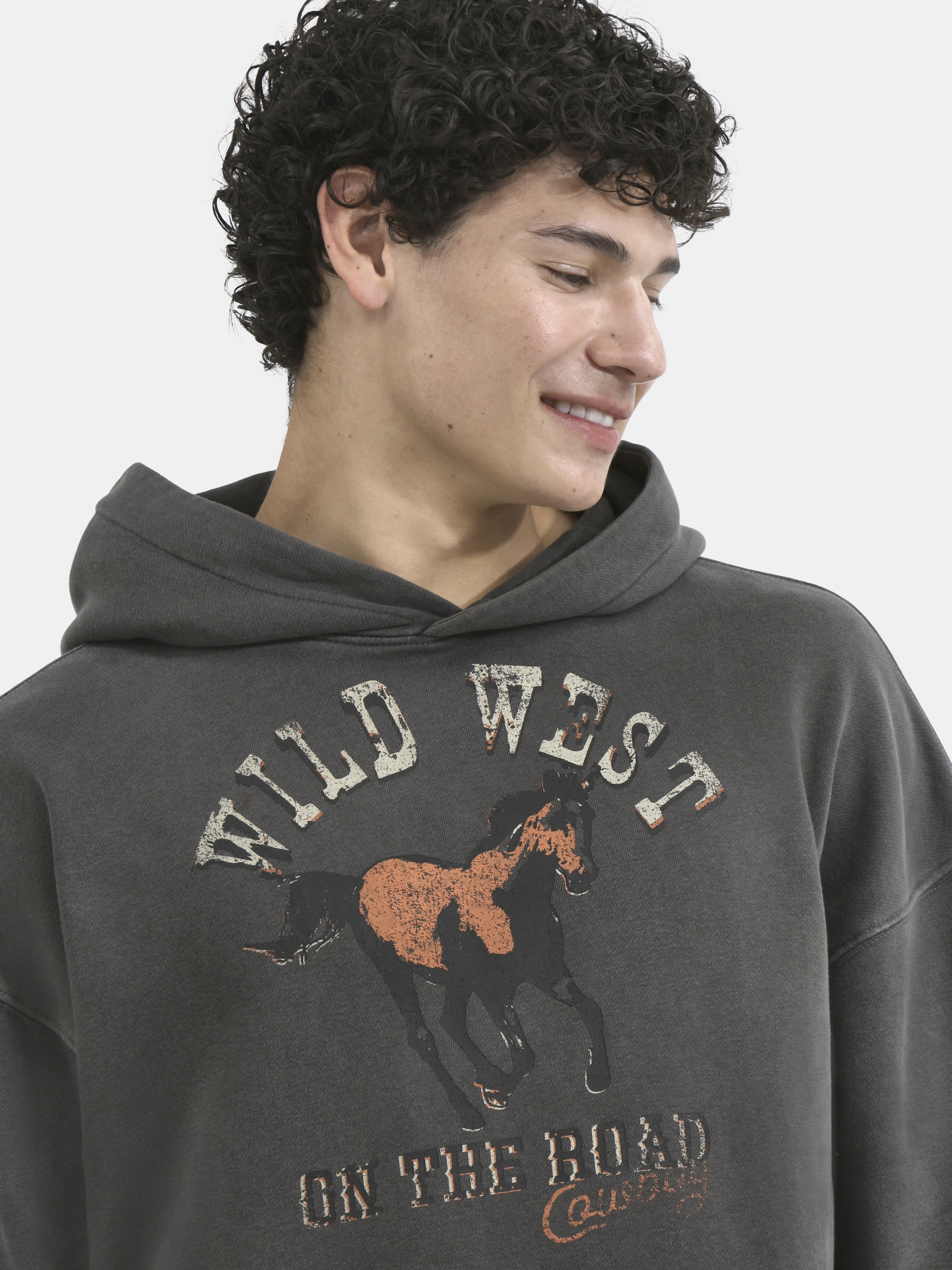 No Boundaries All Gender Oversized Graphic Hoodie with Long Sleeves, Men's and Big Men’s