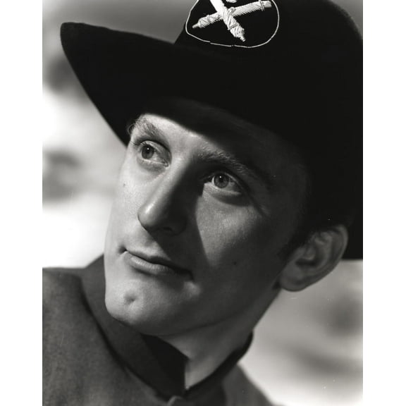 Kirk Douglas Portrait in Classic Photo Print (8 x 10)