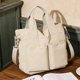 thumbnail image 1 of Bolso de hombro informal de nailon para mujer: de mano, cruzado y tipo tote para estudiantes, para ir al trabajo a diario y para viajar., 1 of 6