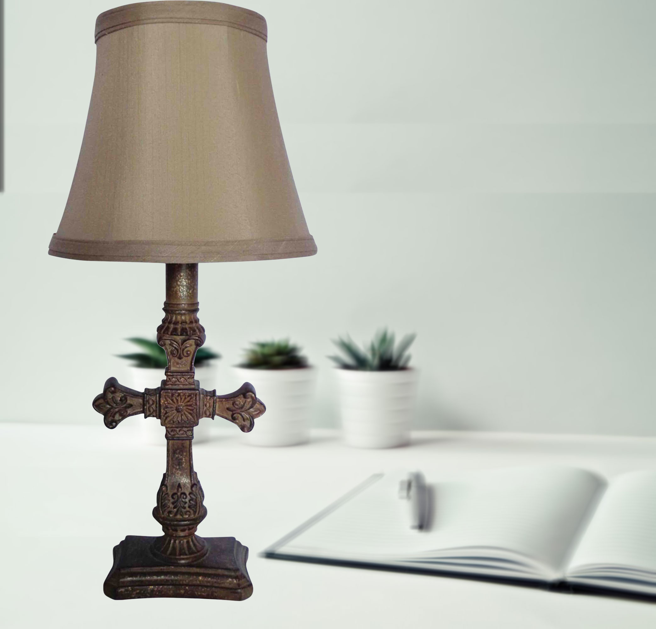 17" Cross Table Lamp/Shade, Religional, Hope, God, Jesus, Cross, Love