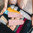 thumbnail image 4 of Guantes de invierno para mujer, resistentes al viento, con pantalla táctil, para mensajes de texto, para mujer, guantes gruesos y cálidos con forro para clima frío, guantes de punto cálidos, 4 of 5