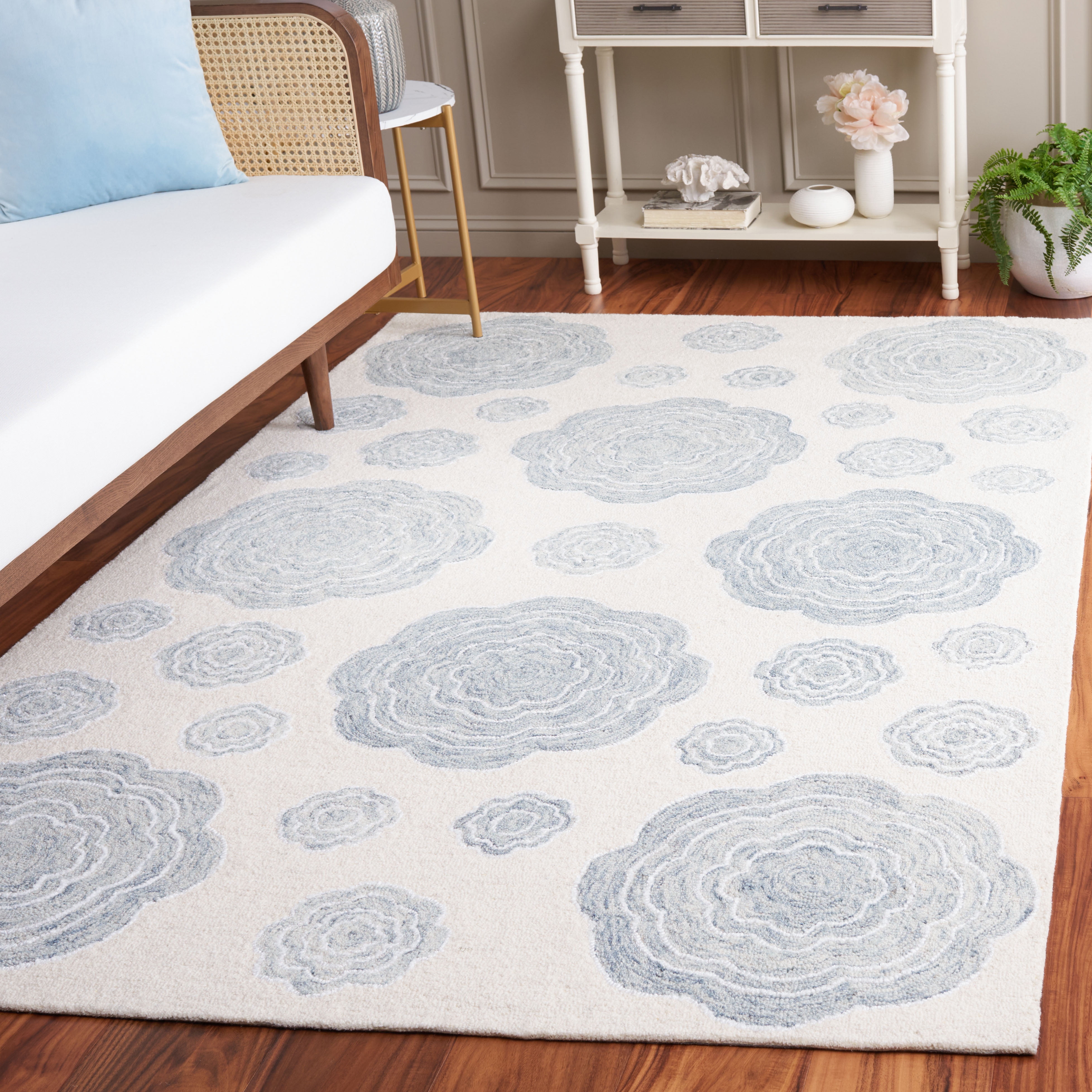 SAFAVIEH Jardin Archimedes Floral Area Rug, Ivory/Gray, 6' x 6' Square