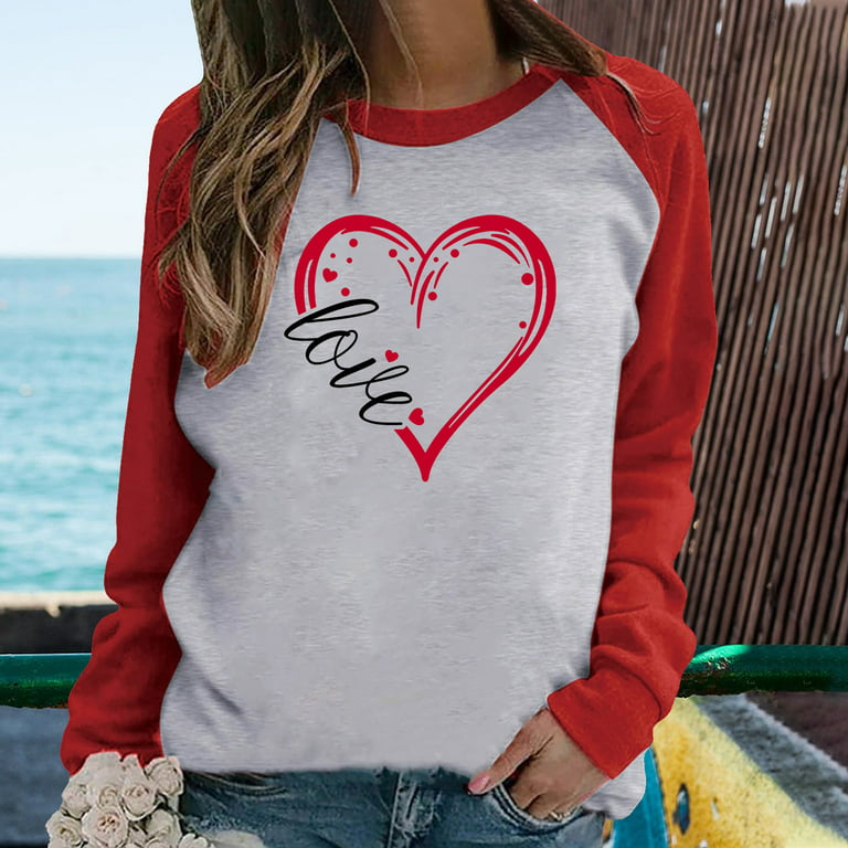 Amtdh Womens Clothes Oversized Tops for Girls Valentine's Day Casual  Sweatshirts Love Hearts Graphic Pullover Raglan Fashion Tee Shirts Y2K  Clothes Crewneck Long Sleeve Shirts for Women Gray S 