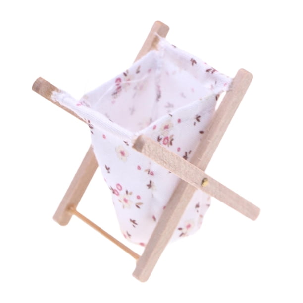 Panier caddie miniature pour maison de poupée à l'échelle 1:12 sur Panier caddie miniature pour maison de poupée à l'échelle 1:12 sur