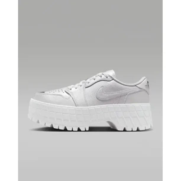 靴 Nike Women's Air Jordan 1 Brooklyn Low New Nike Women's Air Jordan 1 Low Brooklyn Low Shoes - White