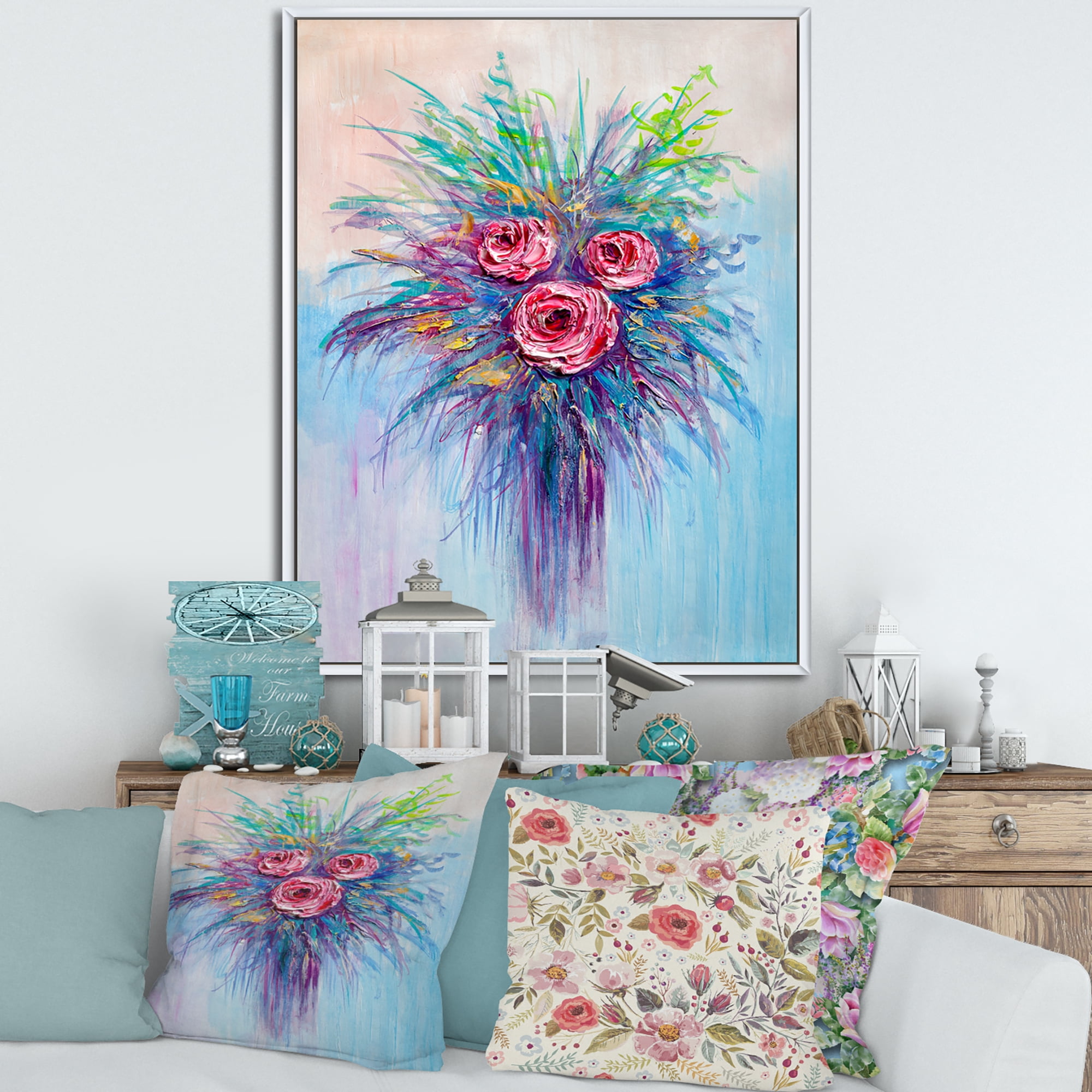 Designart 'Bouquet Of Red Roses In A Vase On Blue' Traditional Framed Canvas Wall Art Print