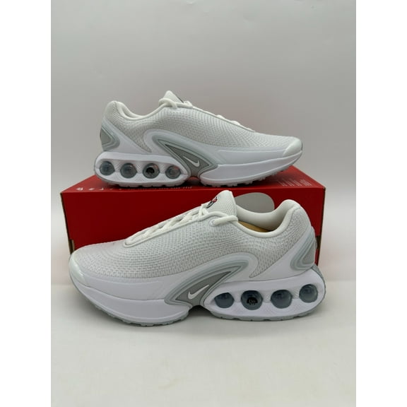 Nike Air Max DN Women's size 10 White Grey Athletic Gym Shoes FJ3145 102