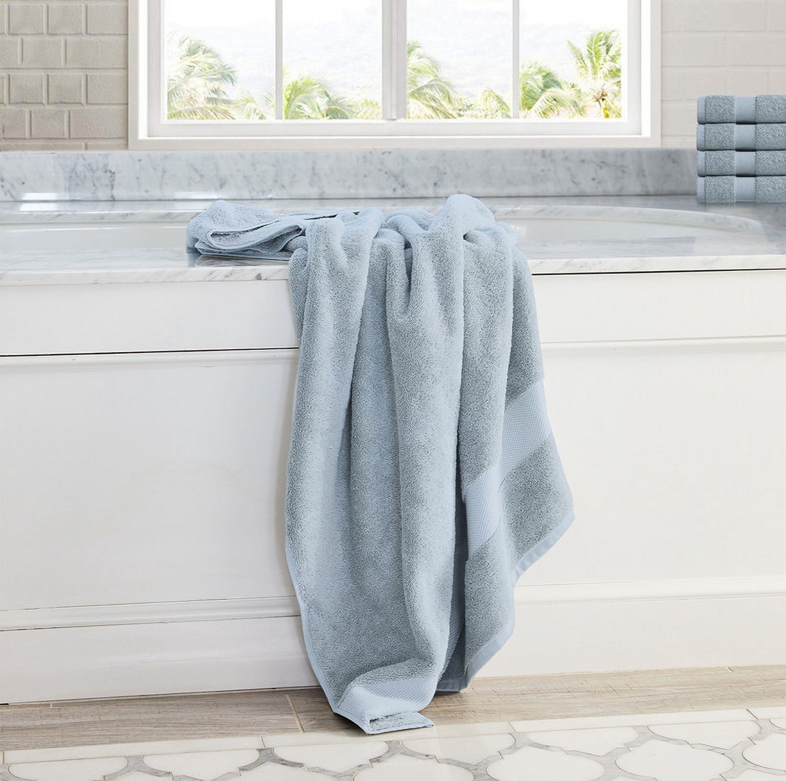 Delara Organic Cotton Bath Towel Pack of 4, GOTS & OEKO-TEX Certified, Premium Hotel Quality Towels, 650 GSM, Soft, Quick Dry & Ultra-Absorbent