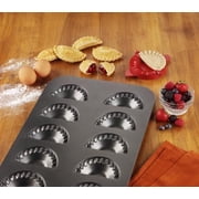 Chicago Metallic Professional Non-Stick Hand Pie Set