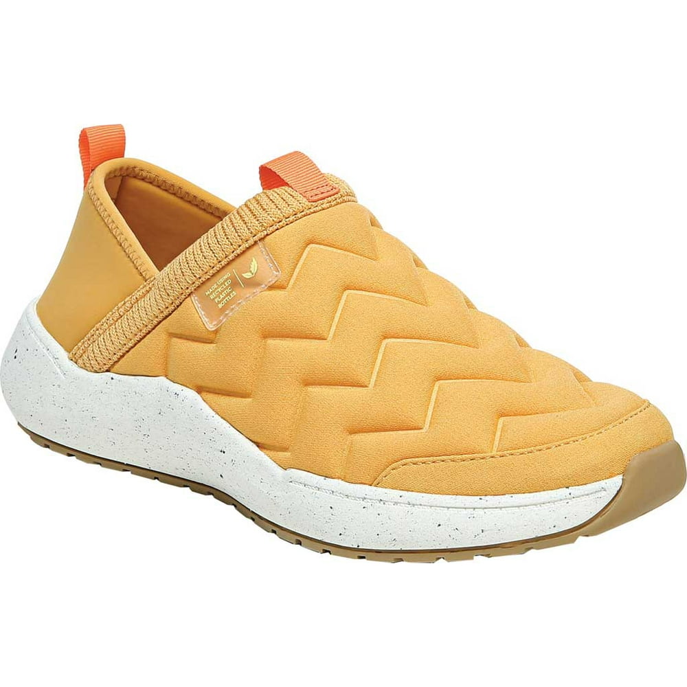 dr scholl's wink slip on sneaker