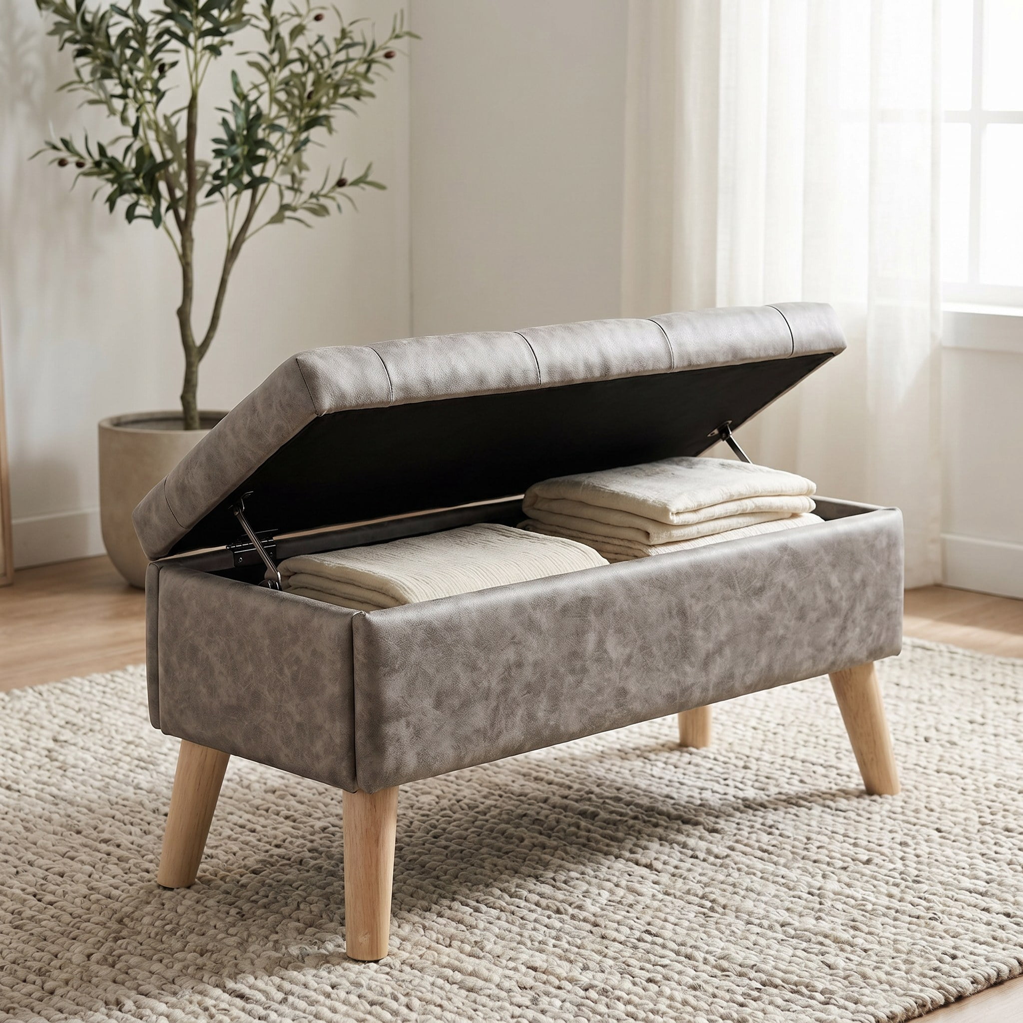32" Wide Storage Ottoman Bench with Built-in Tray, Square Storage Ottoman for Extra Storage, Upholstered Footrest and End of Bed Bench, Perfect for Living Room, Bedroom, Sitting, Relaxing