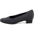 thumbnail image 5 of Trotters Womens Doris Closed Toe Loafers, 5 of 5