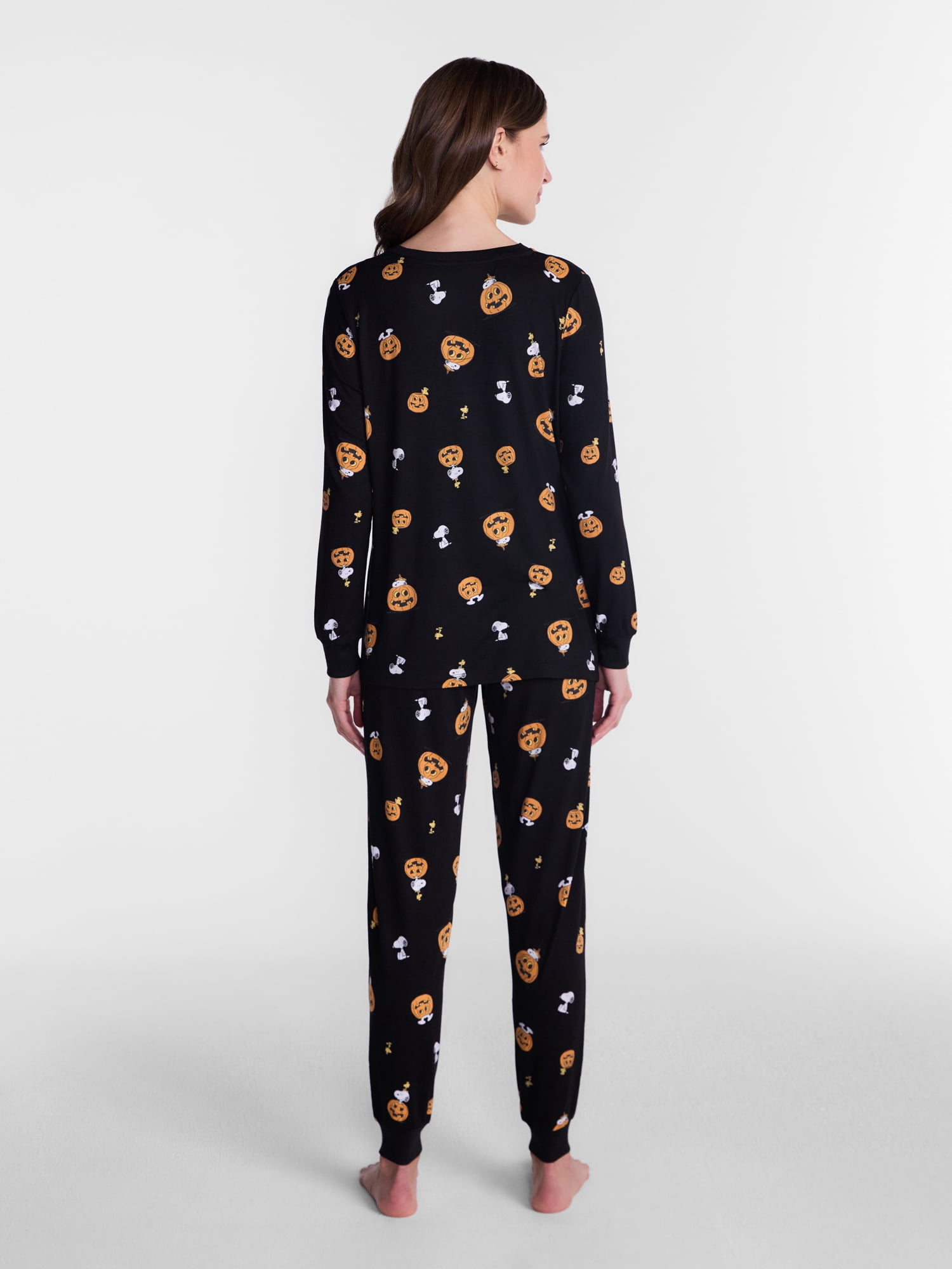 Peanuts Women’s Snoopy Matching Family Sleepwear Long Sleeve Top and Pants Pajama Set, 2 Piece, Sizes S-3XL