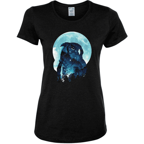 Creepy Winter Beach Night Owl Animal Lover Womens Graphic T-Shirt