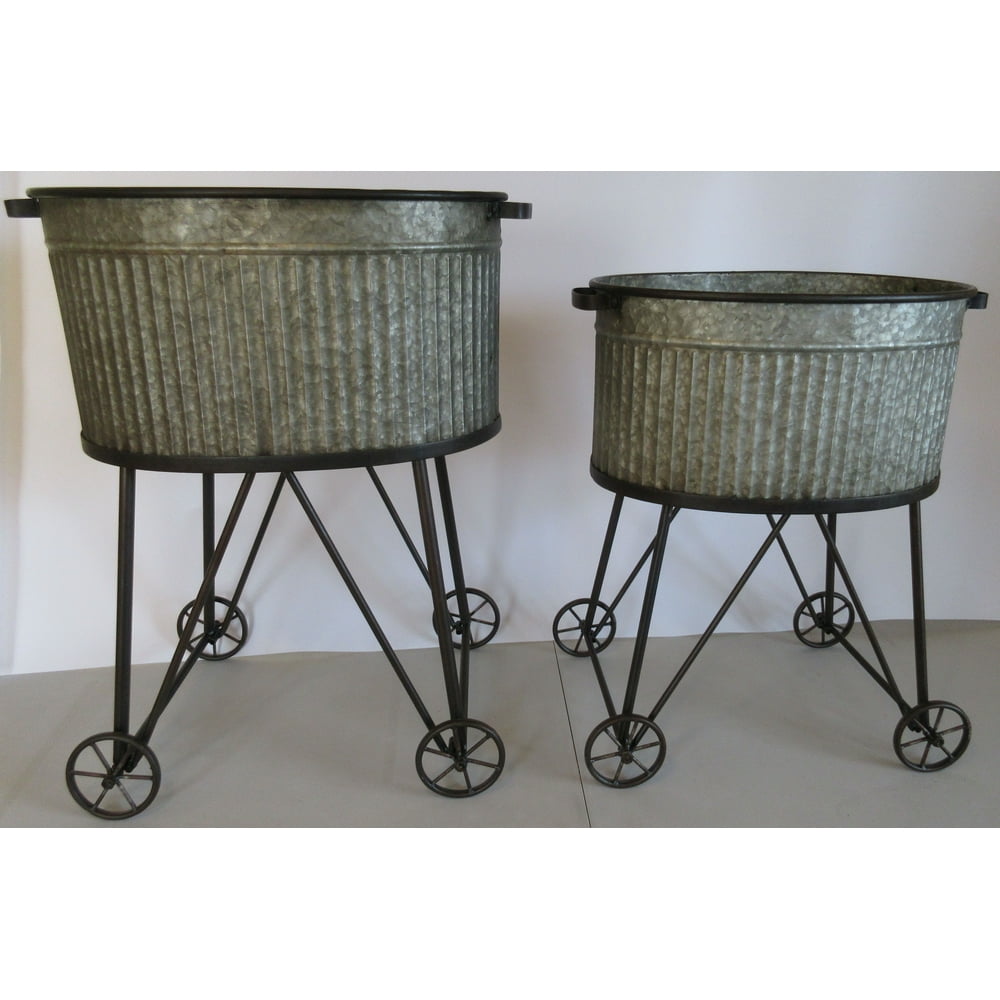 Set of 2 Metal Freestanding Farmhouse Planter on Wheels