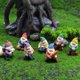 thumbnail image 1 of Estatuas de Resina Likrtyny Gnomos Hada Miniatura Jardín Mini Elfo Escultura Enano, 1 of 6
