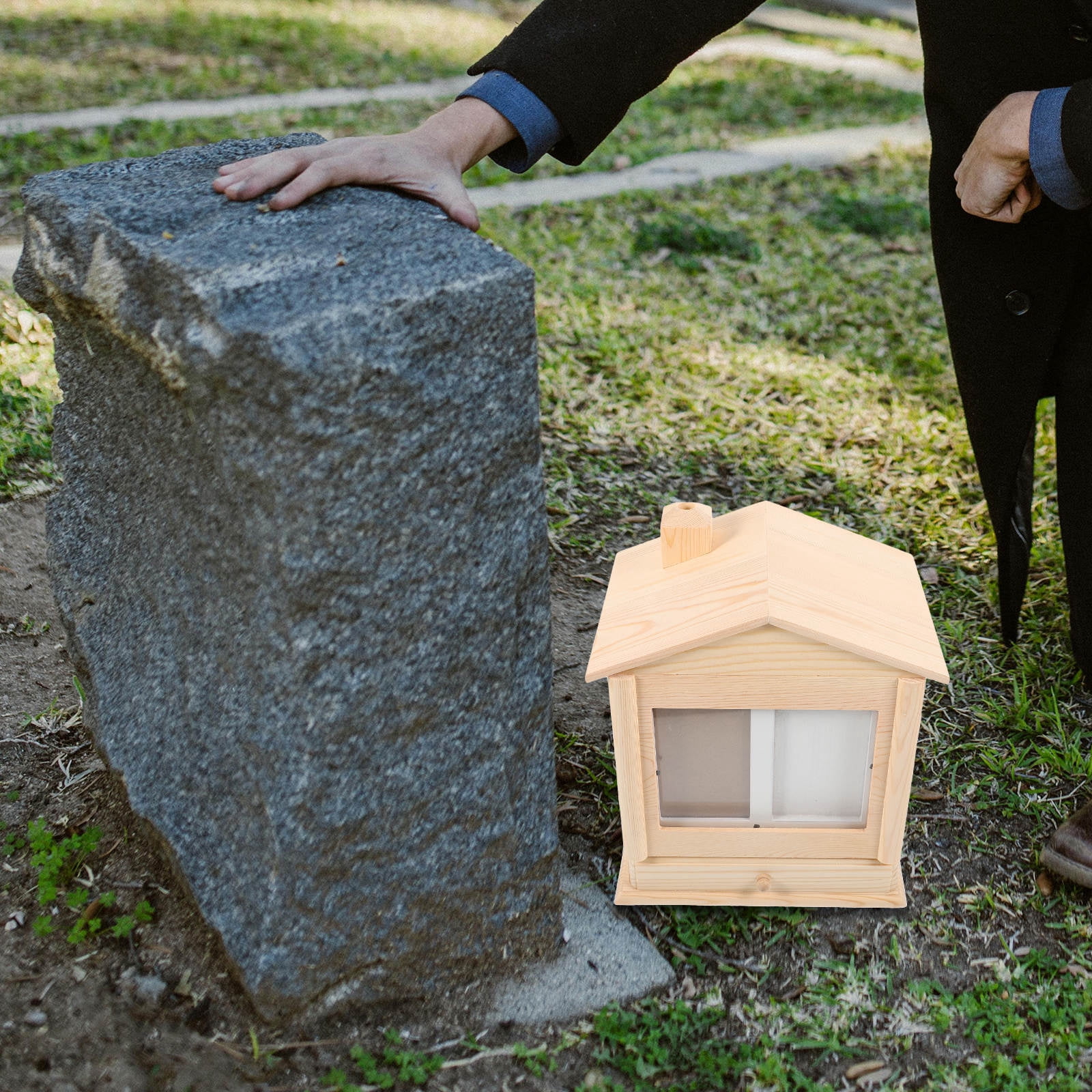 Worgeous Wood Pet Urn Memorial Urn Dog Cat Ashes Box House Design Wooden Urn for Pet Funeral