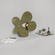 thumbnail image 4 of Relojes de pared pequeños con espejo acrílico, silenciosos, sin tictac, funcionan con pilas, estilo moderno para el hogar Flor, 4 of 9