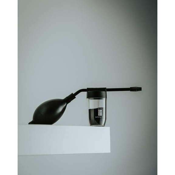 hair illusion spray applicator, ( not a full bottle) inc. 3g hair fibers