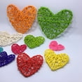 thumbnail image 2 of Colgante decorativo de 16 cm con forma de corazón de ratán para decoración de bodas y guarderías, 2 of 3