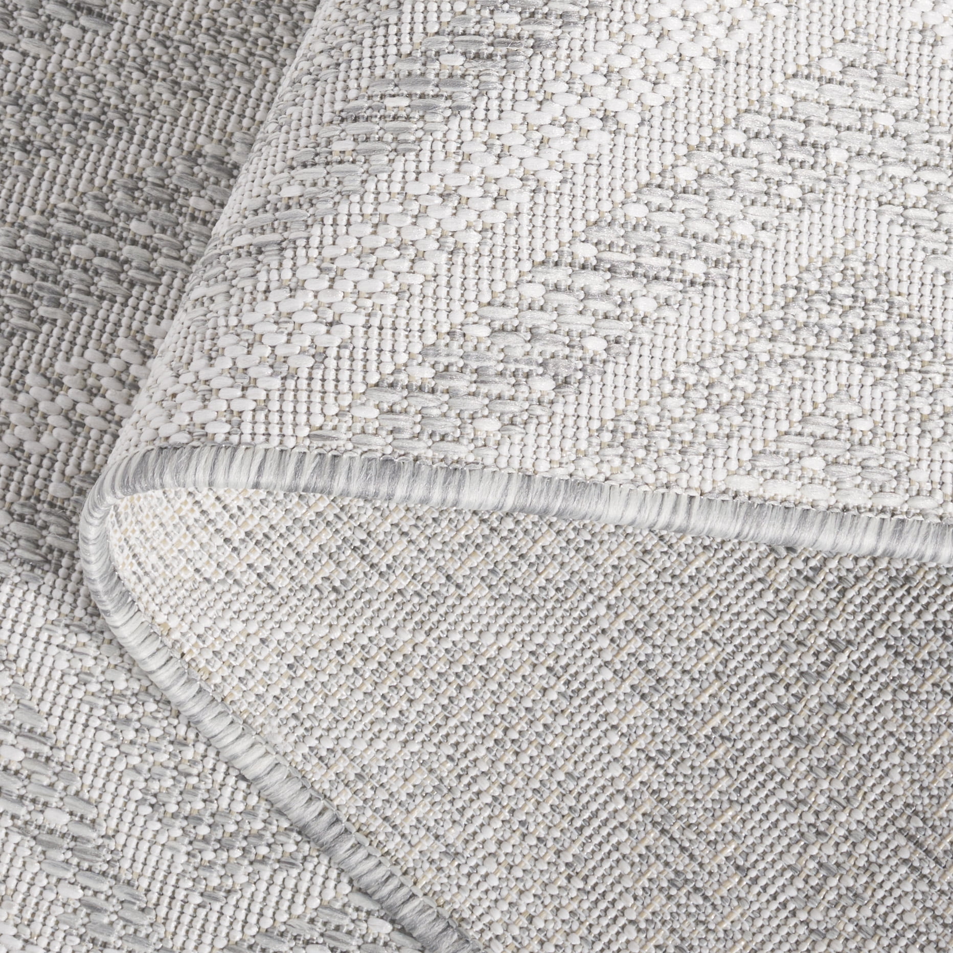 SAFAVIEH Courtyard Wyatt Geometric Indoor/Outdoor Area Rug, Ivory/Light Grey, 9' x 12'