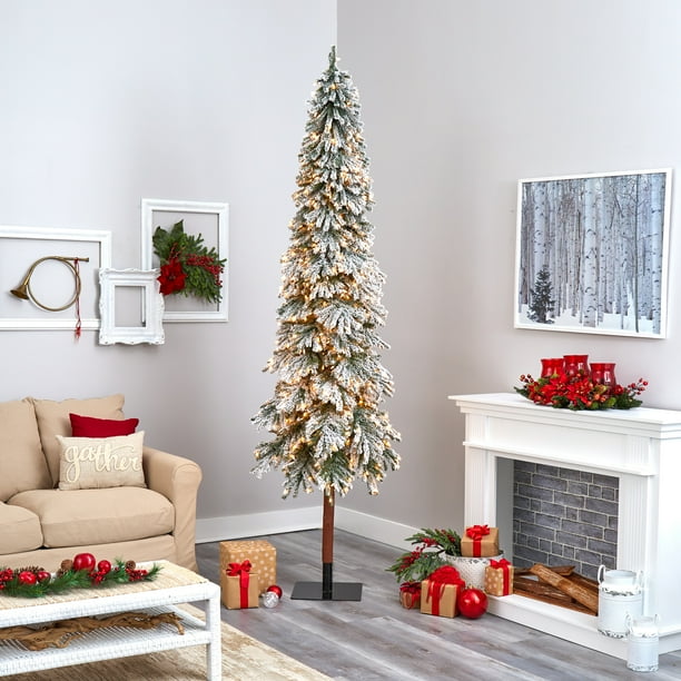 9ft. Flocked Grand Alpine Artificial Christmas Tree with 600 Clear