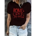 thumbnail image 1 of T-Shirt Graphique "Love is Sweet" pour Femmes - Col Rond Décontracté, Manches Courtes, Mélange Polyester Confortable, Haut d'Été avec Design Cœur Rouge, Tenue Décontractée Style Décontracté Texture Lisse pour la Fête des Pères, m, 1 of 7