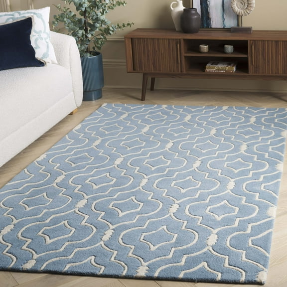 SAFAVIEH Chatham Xanthia Geometric Wool Area Rug, Blue/Ivory, 5' x 8'