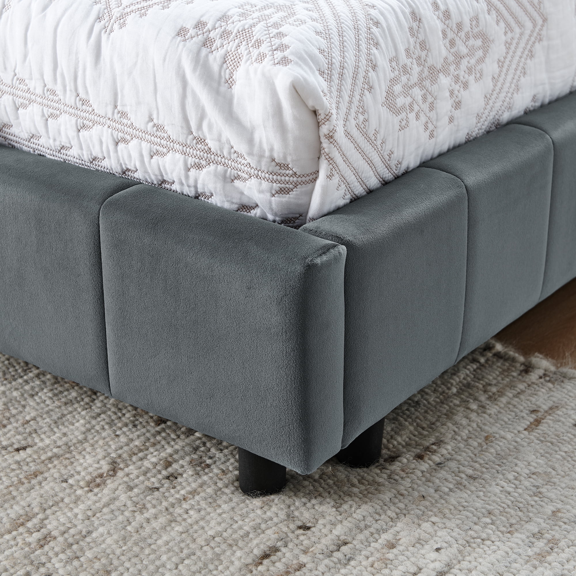 [Luckynote]Queen Size Upholstered Tufted Bed Frame, Sofa Bed Frame with Comfortable Backrest and Armrests, Queen Size Bed for Bedroom, Living Room,Velvet, GREY