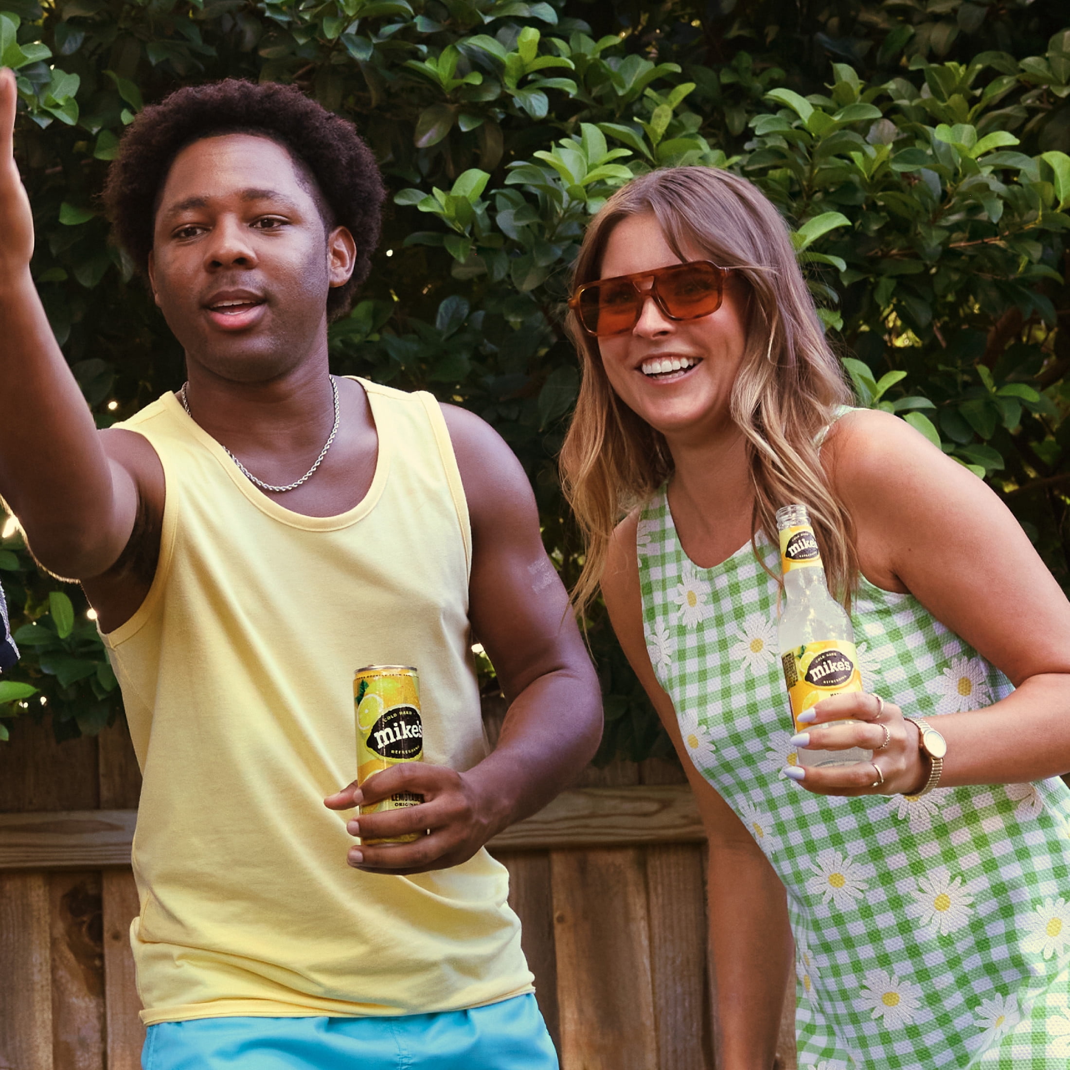 Mike's Hard Lemonade Original, 6 Pack, 11.2 fl oz Bottles, 5% ABV