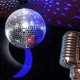 thumbnail image 2 of Wosthever Bola de discoteca colgante, lámparas redondas de cristal giratorias reflectantes plateadas, barra de luz para escenario de Festival, Iluminación navideña 25cm /Plata, 2 of 6