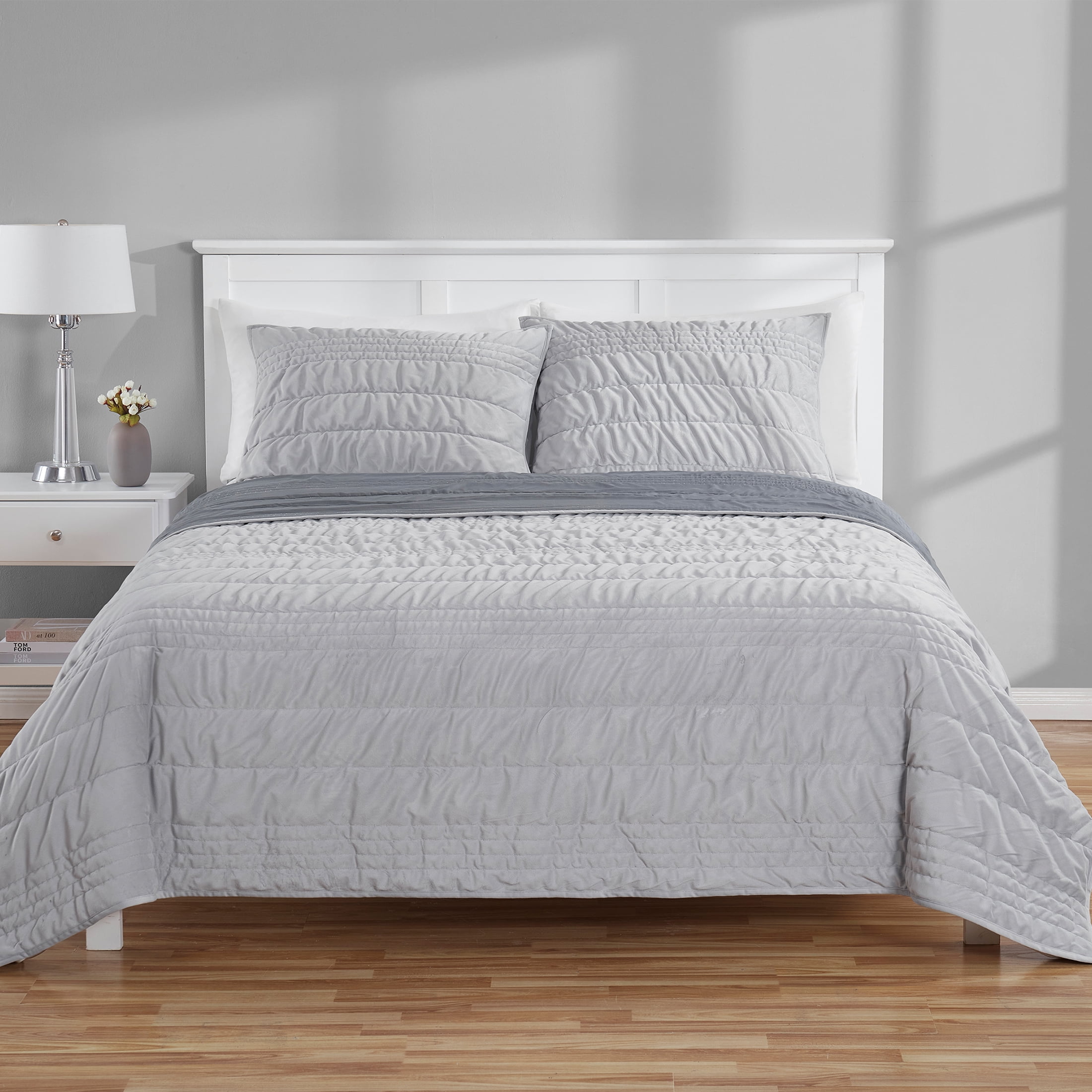 Mainstays Solid Grey Zig Zag Stripe Reversible Crystal Mink Pillow Shams, King (2 Count)