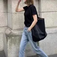 thumbnail image 2 of Bolso de mujer de gran capacidad, bolso de mano perezoso de cuero, bolso de un solo hombro, bolso de cuero genuino, mochila informal, bolso de cintura, bolso de cubo, 2 of 5
