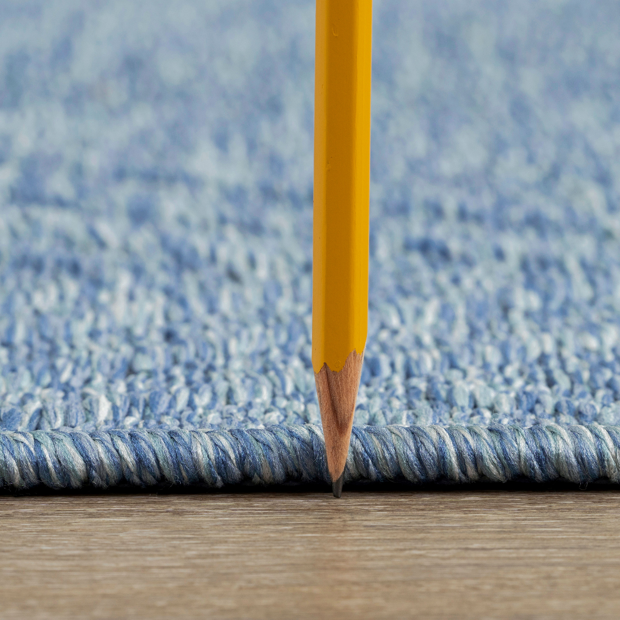 Alma Transitional 8' x 10' Blue and Azure Blue, Machine Washable Polyester & Cotton Indoor Area Rug