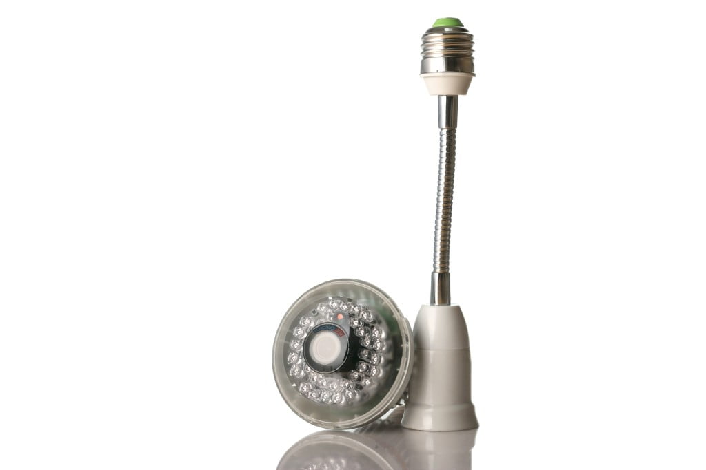 Nightvision Motion Detect Security Cam Fake Light Bulb Video Recorder