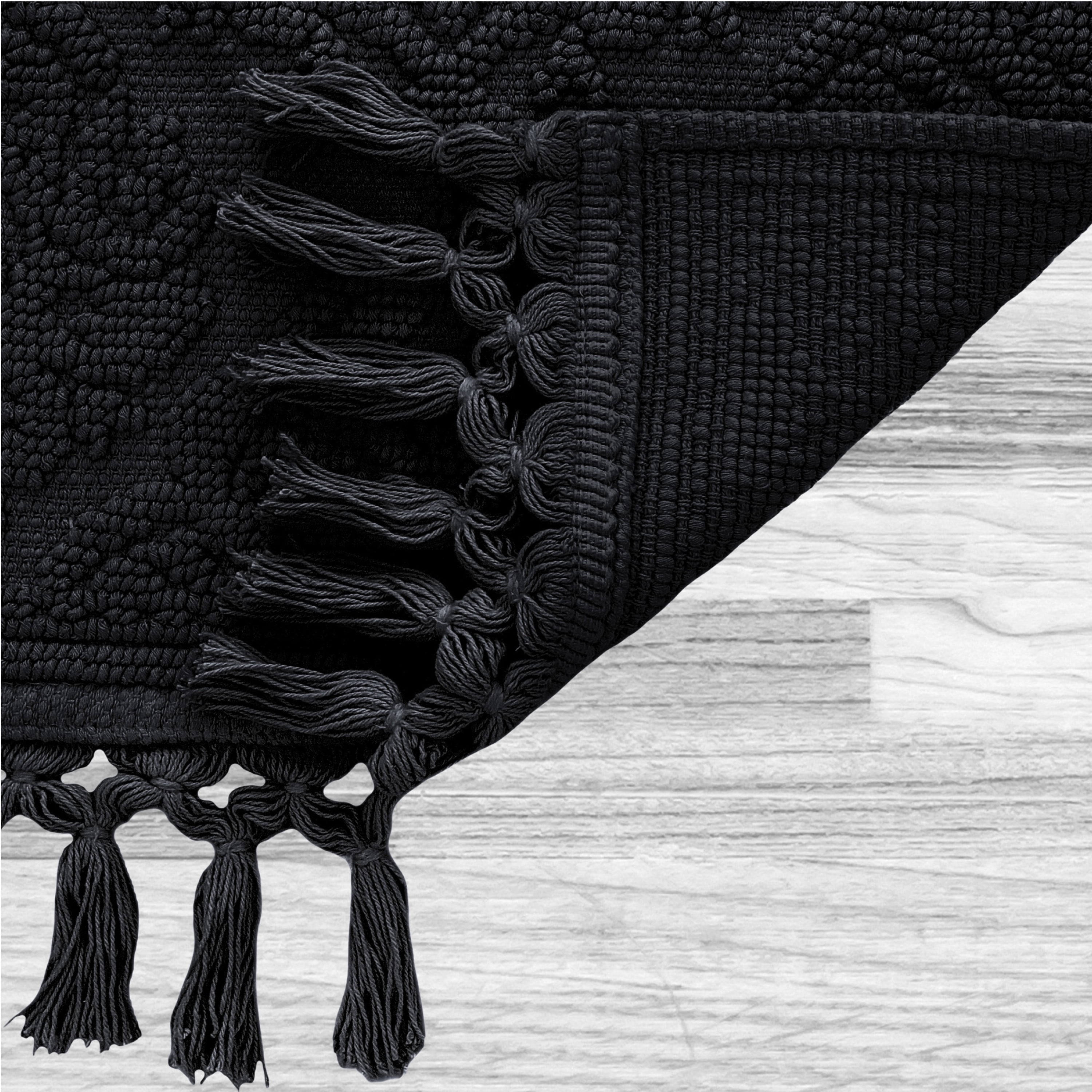 Jean Pierre Ricardo Cotton Fringe 27 x 45 in. Bath Rug, Black