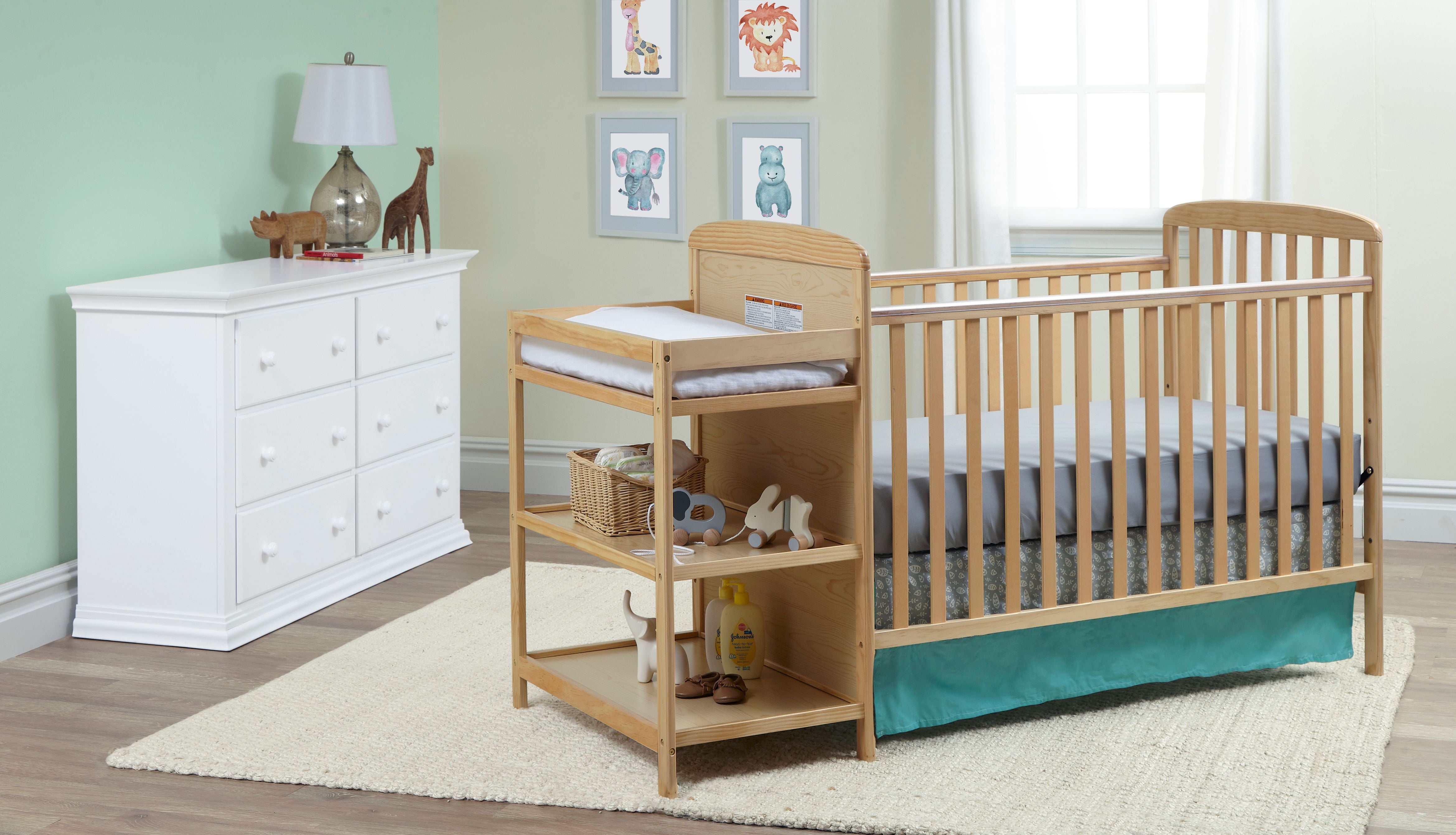 Suite Bebe Ramsey 3in1 Convertible Crib and Changer, Natural Pine
