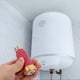 thumbnail image 5 of Calentador de agua eléctrico universal de 2 piezas, dispositivo antifugas ignífugo, accesorio externo antidescargas eléctricas, dispositivo antifugas para cocina y baño, 5 of 8