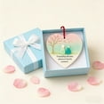 thumbnail image 1 of Adorno de la amistad de vidrio marino en forma de corazón hecho a mano | Regalo de recuerdo para hermana o mejor amiga | Decoración para árbol de Navidad, 1 of 6