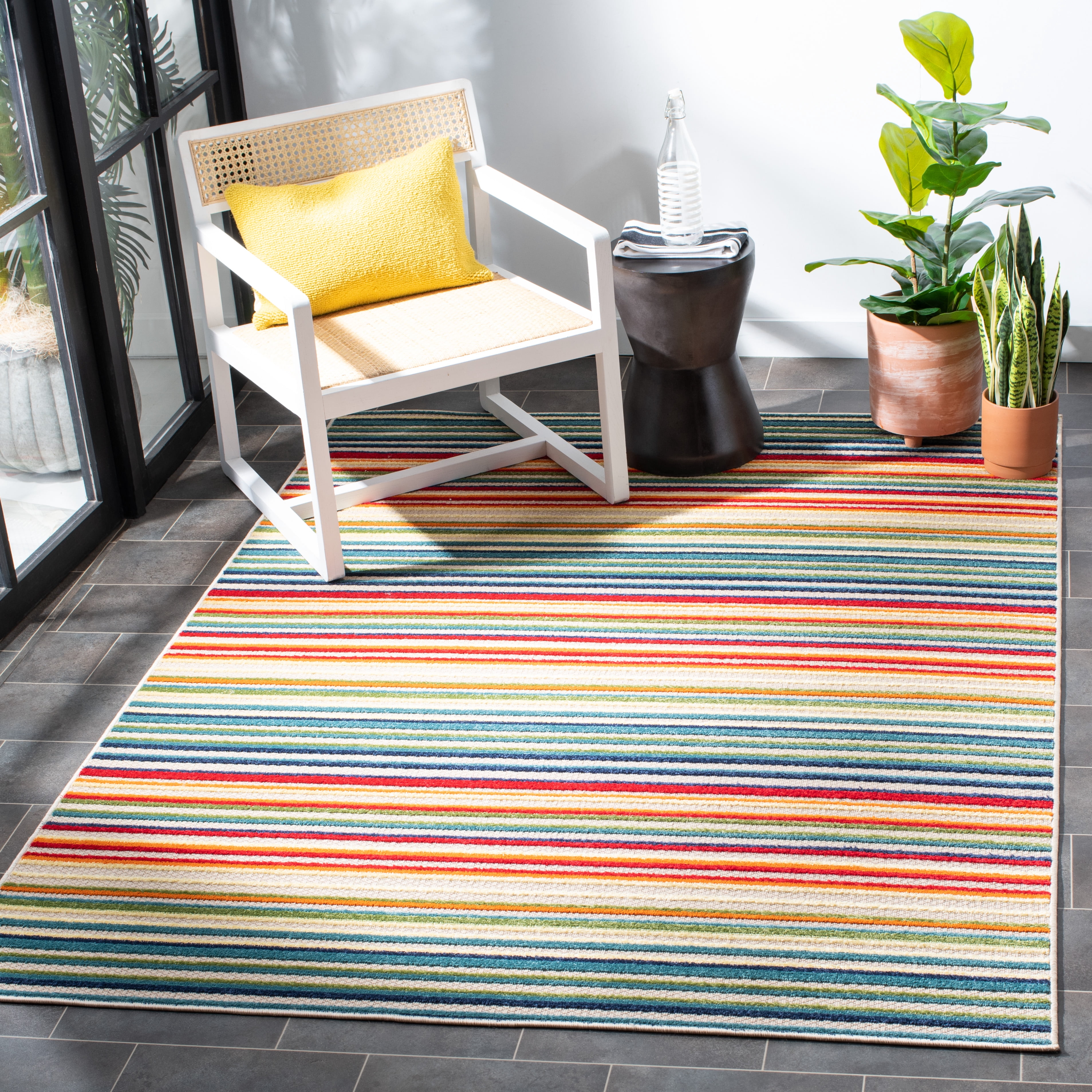 SAFAVIEH Cabana Fedelma Striped Indoor/Outdoor Area Rug, Ivory/Green, 5'3" x 7'7"