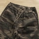 thumbnail image 4 of Pantalones cortos cargo para hombre, para senderismo, bermudas, pantalones cortos, camuflaje, cintura elástica, algodón, nailon, de lujo, cómodos, de diseñador, 4 of 5