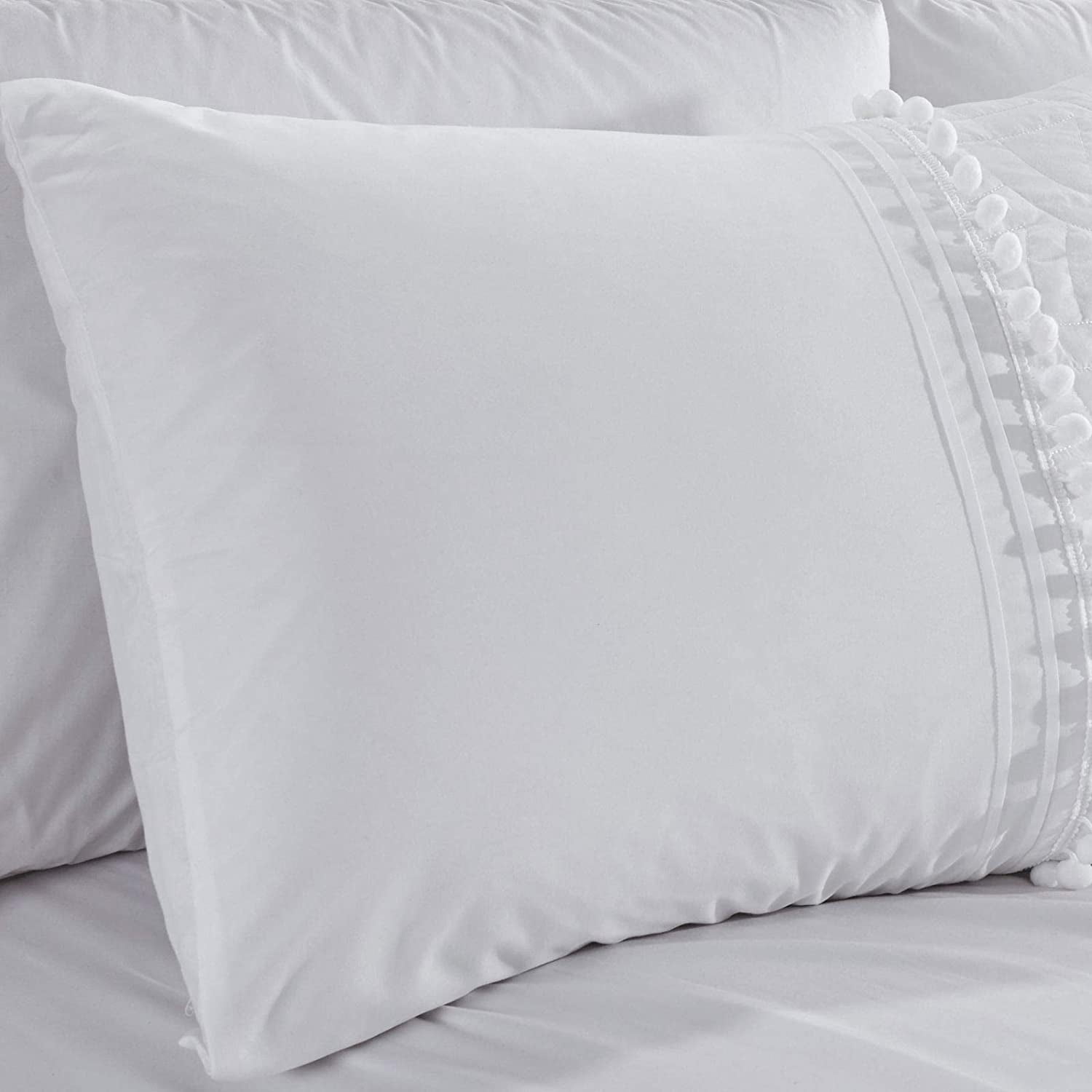 Chezmoi Collection 7-Piece Graceful White Floral Chenille Pom Pom Embroidery Comforter Set, Full