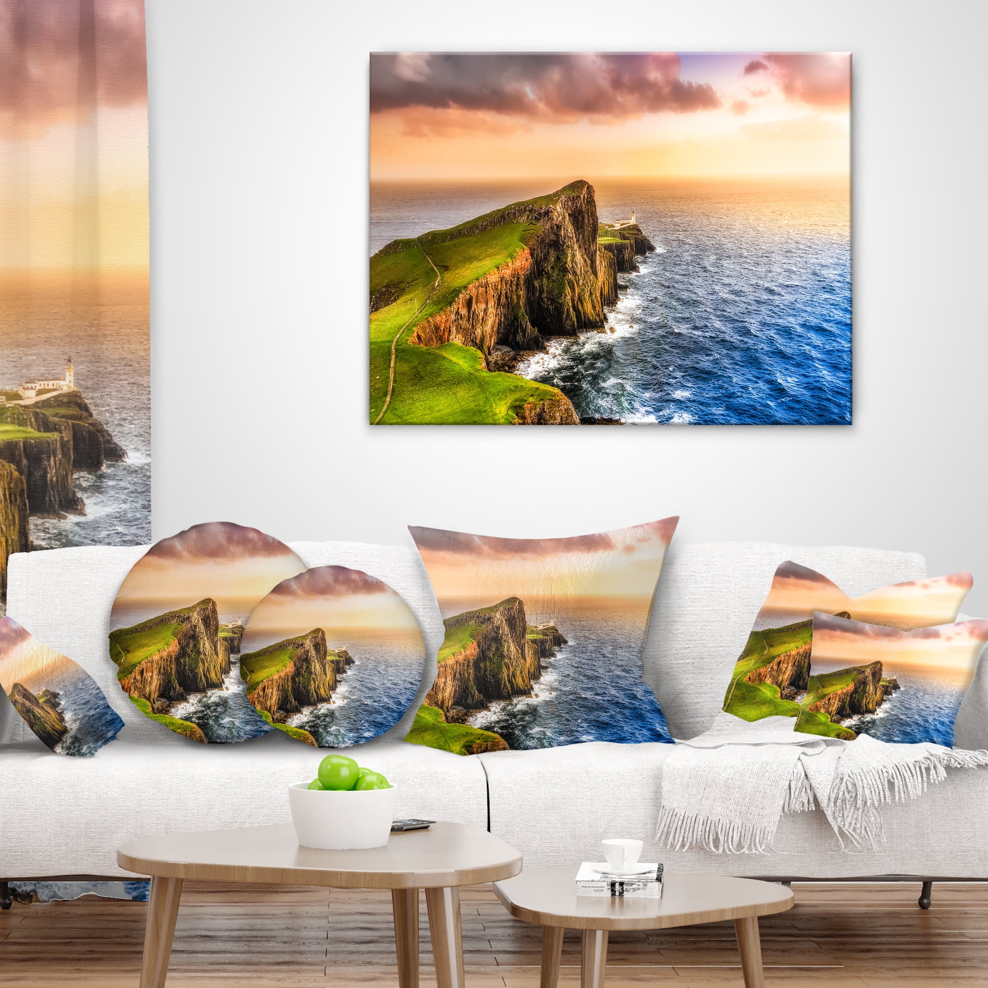 Designart Ocean Cost at Sunset - Photography Throw Pillow - 16x16